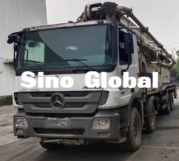Zoomlion utilisé modèlent le camion de pompe concrète de 2013 56m avec Mercedes Benz Chassis