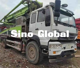 Taille de alimentation concrète utilisée du camion 37M With Sinotruk Chassis 1370mm de pompe de Zoomlion