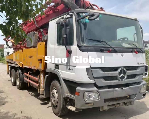 12Mpa a utilisé les camions Euro4 46m de pompe concrète portée verticale de 4 sections