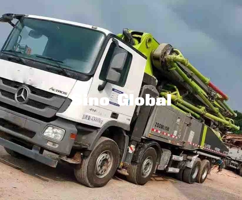 Zoomlion a utilisé le camion de pompe concrète, boom concret utilisé troque 52 mètres 300KW