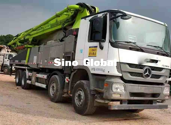 Zoomlion a utilisé le camion de pompe concrète, boom concret utilisé troque 52 mètres 300KW