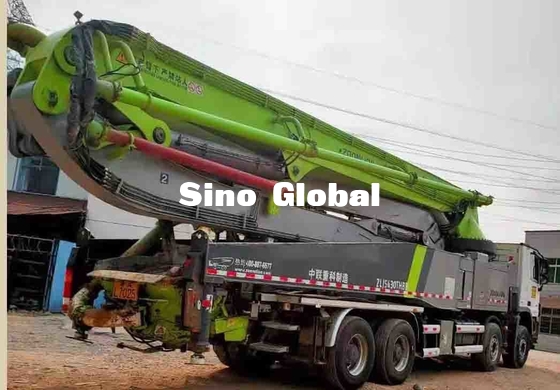 Zoomlion a utilisé le camion de pompe concrète, boom concret utilisé troque 52 mètres 300KW