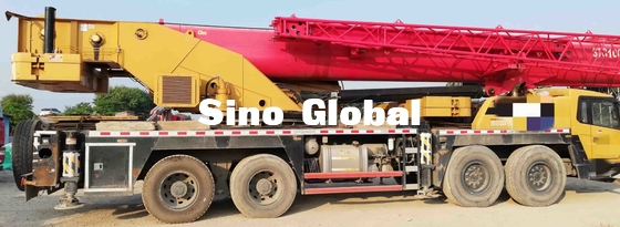 Sany STC1000 a utilisé la grue de camion 100 tonnes de puissance évaluée de 350kw/1800 T/MN